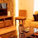 Cozy Abode Awaits!